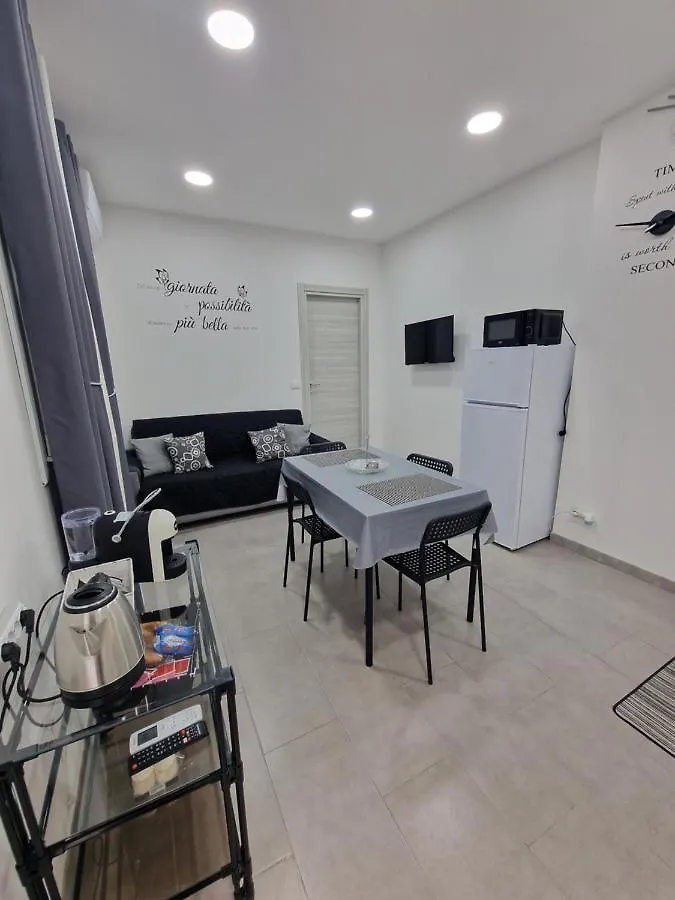 Black & White Catania Holiday home
